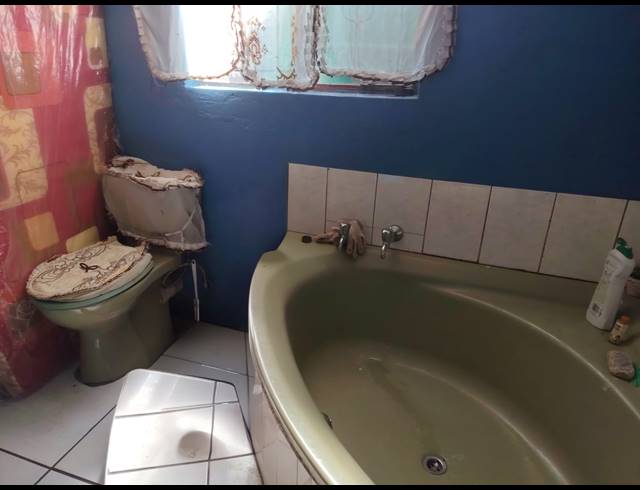 3 BEDROOM HOUSE FOR SALE IN GEELHOUTPARK